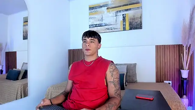 LuciferM Star online show from January 14, 2026, 2:37 am