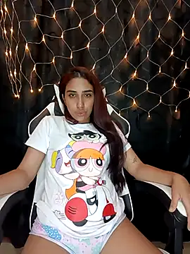 ifeelverywet andhot online show from September 27, 2025, 4:35 pm