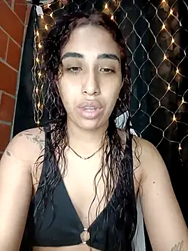 ifeelverywet andhot online show from October 10, 2025, 7:58 pm