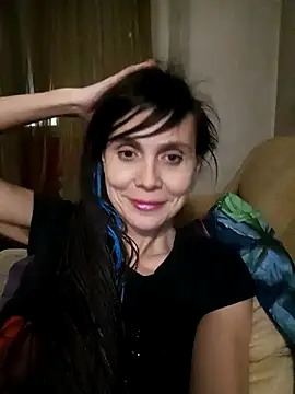 Francenia lolis online show from November 29, 2025, 8:53 pm