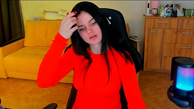 Lora Cain online show from March 1, 2025, 12:34 pm