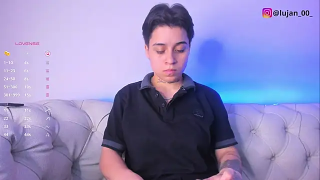 Snapshot of _lujan_ chatting on December 21, 2024, 9:15 pm lujan online show from December 21, 2024, 9:15 pm