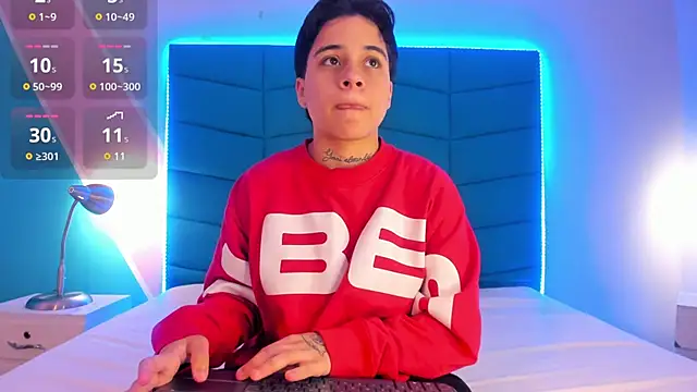 Snapshot of _lujan_ chatting on January 15, 2025, 3:50 pm lujan online show from January 15, 2025, 3:50 pm