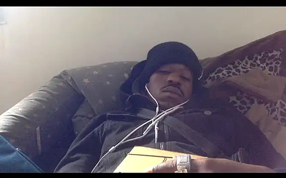 POPAYE972 online show from November 19, 2025, 11:10 am