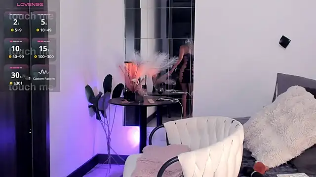 sammanthalove online show from January 16, 2026, 2:04 am