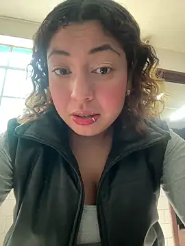 dulce celeste15 online show from March 20, 2025, 8:08 pm