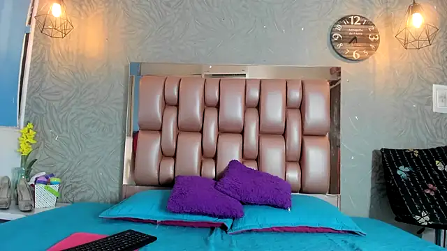 KOURTNEY-- online show from February 21, 2026, 2:24 am