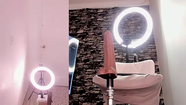 Snapshot of zoe_backer chatting on February 28, 2026, 11:32 am zoe backer online show from February 28, 2026, 11:32 am