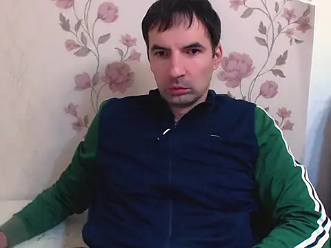 Snapshot of Leo_1617 chatting on February 17, 2026, 4:04 pm Leo 1617 online show from February 17, 2026, 4:04 pm