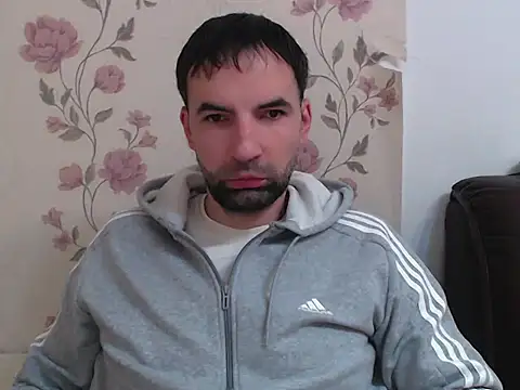 Snapshot of Leo_1617 chatting on January 18, 2026, 11:13 am Leo 1617 online show from January 18, 2026, 11:13 am