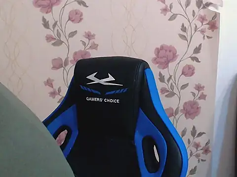 Snapshot of Leo_1617 chatting on March 2, 2026, 10:22 am Leo 1617 online show from March 2, 2026, 10:22 am