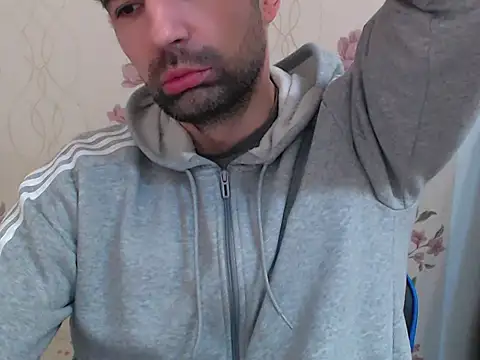 Snapshot of Leo_1617 chatting on February 14, 2026, 10:59 am Leo 1617 online show from February 14, 2026, 10:59 am