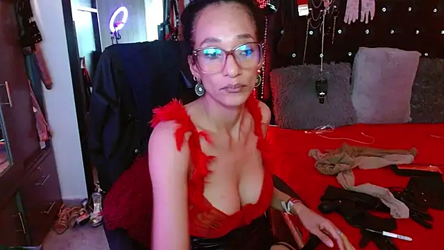 SamaraMartinez online show from January 7, 2026, 9:42 pm