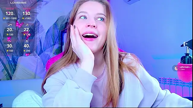 Snapshot of CuteMousee chatting on February 24, 2026, 6:36 am CuteMousee online show from February 24, 2026, 6:36 am