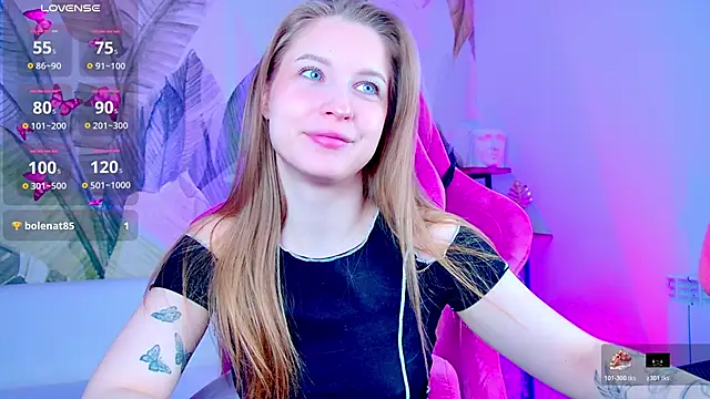 Snapshot of CuteMousee chatting on February 25, 2026, 6:02 am CuteMousee online show from February 25, 2026, 6:02 am