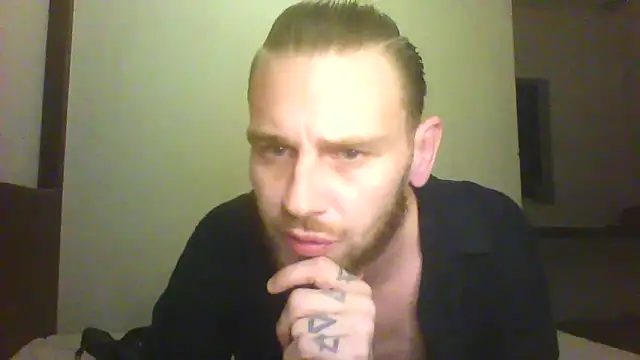 Danjamez1892 online show from February 8, 2025, 1:22 am
