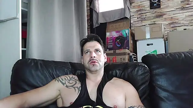 Snapshot of XxBigboybandxX chatting on February 25, 2026, 3:34 pm XxBigboybandxX online show from February 25, 2026, 3:34 pm