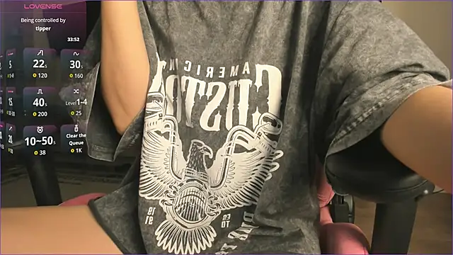 sweetiebunny22 online show from January 16, 2026, 12:31 pm