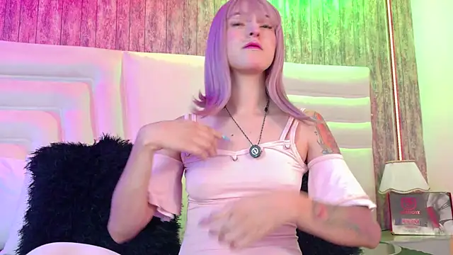 Ginger Foxy online show from November 14, 2025, 8:01 pm