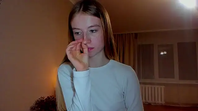 minidivaa  online show from October 1, 2025, 6:23 pm