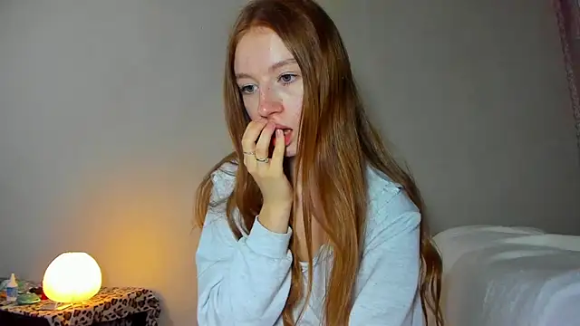 Snapshot of minidivaa_ chatting on June 16, 2026, 7:47 pm minidivaa online show from June 16, 2026, 7:47 pm