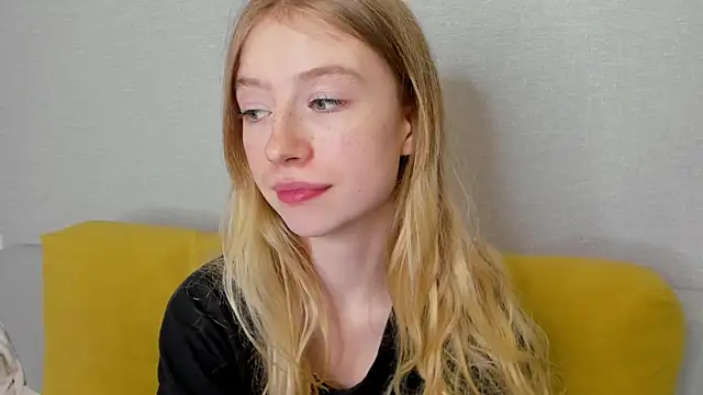 minidivaa  online show from February 27, 2025, 10:20 pm