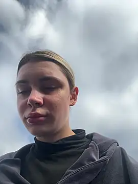 SandraCarter online show from February 13, 2026, 7:41 am