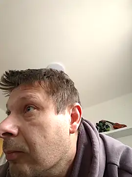 Snapshot of brbrrbrbrb chatting on February 26, 2026, 9:20 am brbrrbrbrb online show from February 26, 2026, 9:20 am