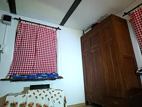 Snapshot of brbrrbrbrb chatting on January 31, 2026, 7:45 pm brbrrbrbrb online show from January 31, 2026, 7:45 pm