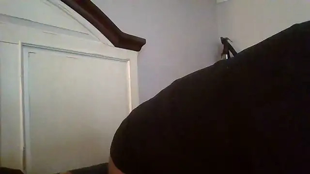 SexxyreddMale online show from March 19, 2026, 6:08 pm