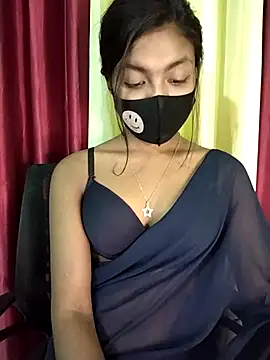 Snapshot of Myra-sen chatting on March 3, 2025, 8:32 pm Myra-sen online show from March 3, 2025, 8:32 pm