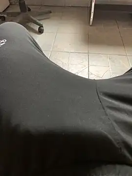 nik99xxx online show from January 13, 2025, 12:35 pm