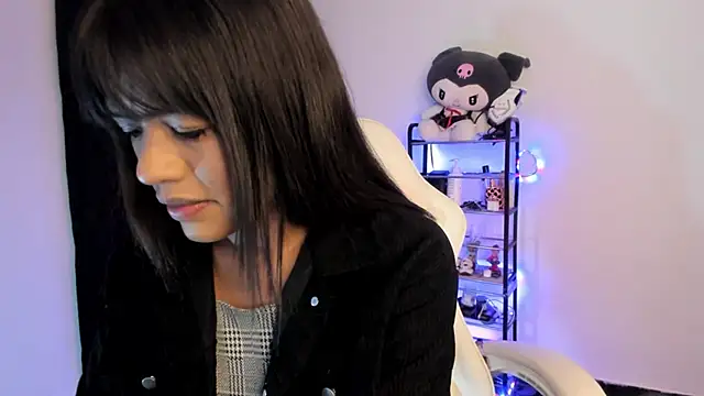 meganthompsonn22 online show from February 25, 2026, 7:19 am