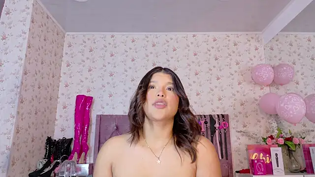 Snapshot of AvrillThomas chatting on February 21, 2026, 7:38 pm AvrillThomas online show from February 21, 2026, 7:38 pm