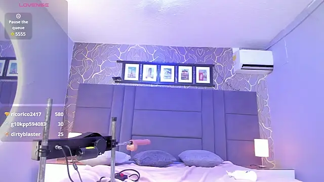 samyriverss online show from March 18, 2025, 6:28 am