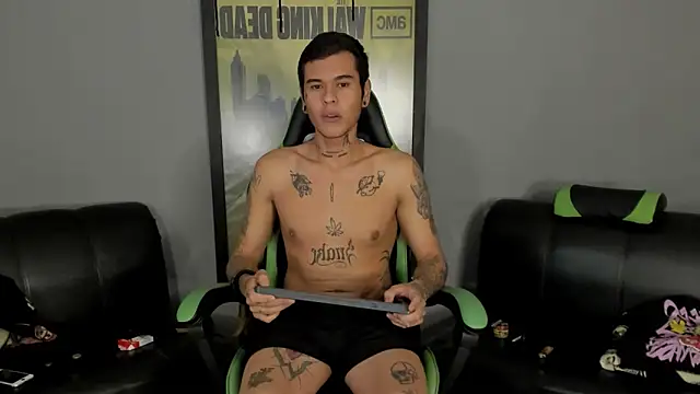 Snapshot of jamesinked_ chatting on March 8, 2025, 8:03 pm jamesinked  online show from March 8, 2025, 8:03 pm