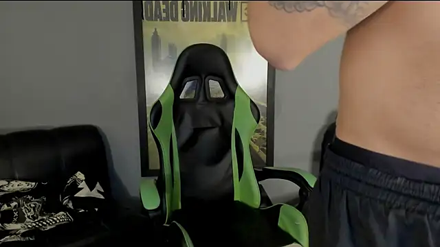 Snapshot of jamesinked_ chatting on February 28, 2025, 2:20 pm jamesinked  online show from February 28, 2025, 2:20 pm
