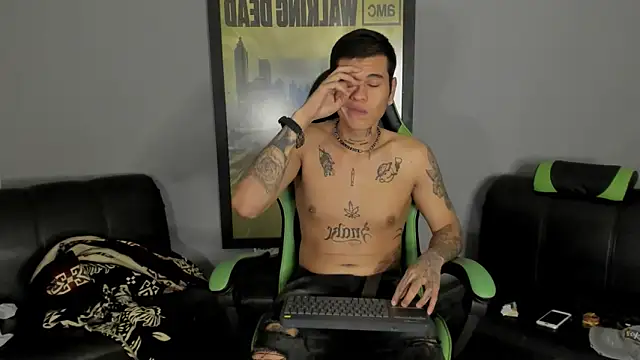 Snapshot of jamesinked_ chatting on February 16, 2025, 1:25 am jamesinked  online show from February 16, 2025, 1:25 am