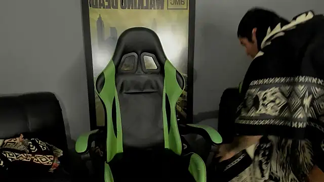 Snapshot of jamesinked_ chatting on March 7, 2025, 3:40 am jamesinked  online show from March 7, 2025, 3:40 am