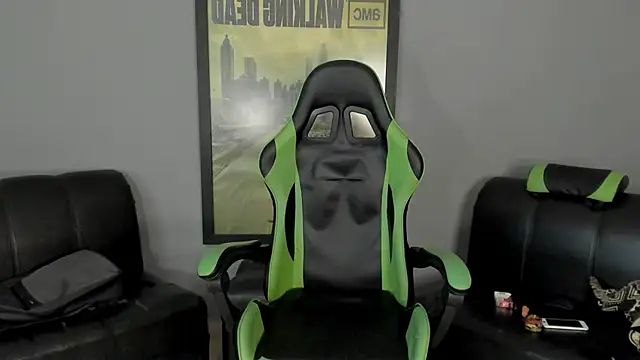 Snapshot of jamesinked_ chatting on February 7, 2025, 8:20 pm jamesinked  online show from February 7, 2025, 8:20 pm
