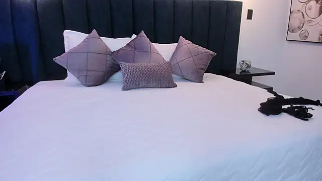 susyy7 online show from February 11, 2026, 3:39 am