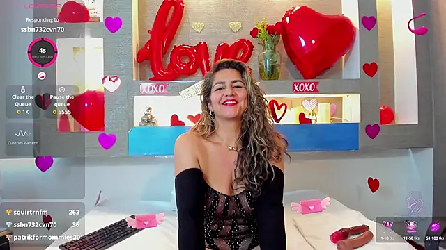 Snapshot of Cinthya_mjs chatting on February 17, 2025, 6:39 pm Cinthya mjs online show from February 17, 2025, 6:39 pm