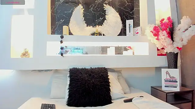 Snapshot of Cinthya_mjs chatting on September 23, 2025, 12:12 pm Cinthya mjs online show from September 23, 2025, 12:12 pm