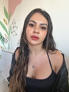 carol amorim online show from October 22, 2025, 12:15 pm