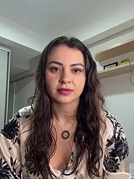 Snapshot of carol_amorim chatting on December 3, 2024, 6:33 pm carol amorim online show from December 3, 2024, 6:33 pm