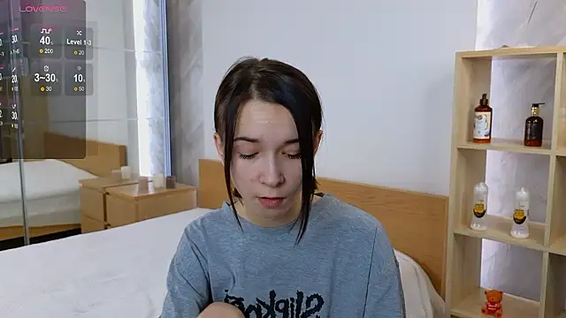 Snapshot of LilithStrangfor chatting on December 5, 2024, 12:25 am LilithStrangfor online show from December 5, 2024, 12:25 am