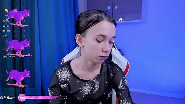 Snapshot of LilithStrangfor chatting on December 7, 2024, 7:43 am LilithStrangfor online show from December 7, 2024, 7:43 am
