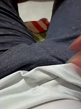 Snapshot of beautiful_hands_ chatting on January 30, 2025, 4:24 pm beautiful hands  online show from January 30, 2025, 4:24 pm