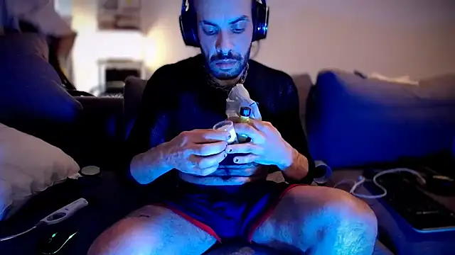 P4RtYBOII92 online show from October 18, 2025, 3:25 pm