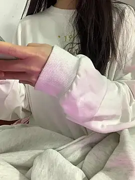 Snapshot of Vani_S2 chatting on December 26, 2024, 5:30 pm Vani S2 online show from December 26, 2024, 5:30 pm